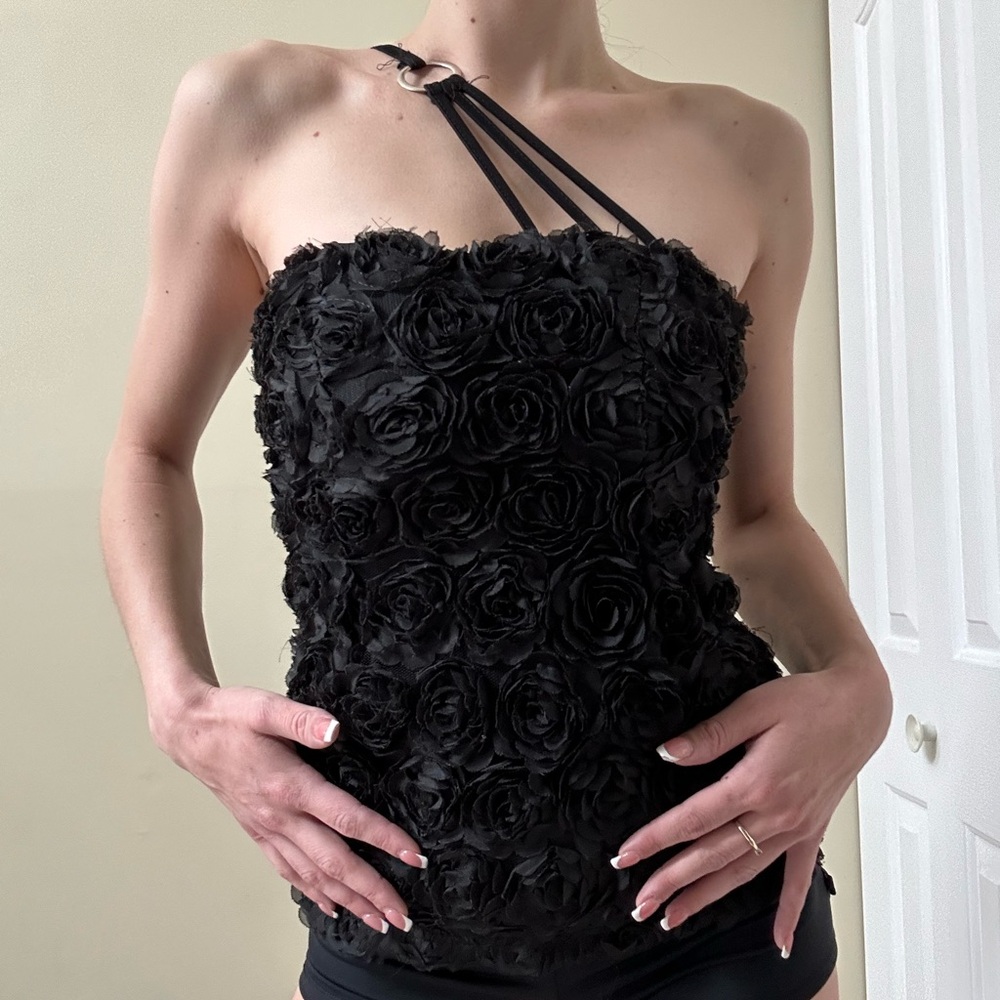 Black Floral Strapless Top